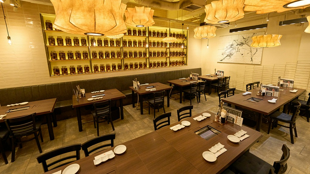 リラックスでき、こだわりのおいしさをじっくりと味わえる空間