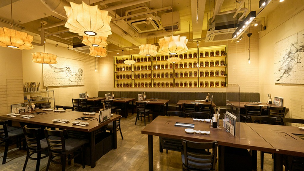 初めての焼肉デートにも最適な、オシャレで心地の良い雰囲気