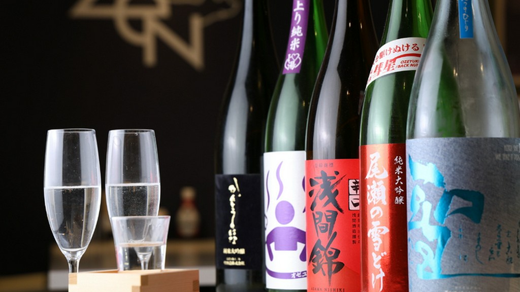 群馬の地酒飲み比べや、クラフトビールもあり