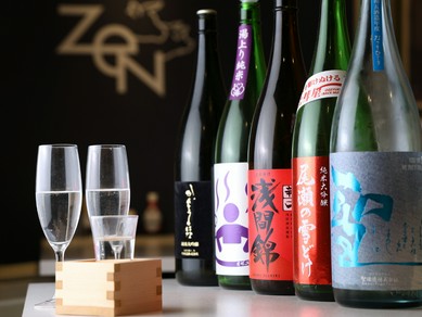 群馬の地酒飲み比べや、クラフトビールもあり