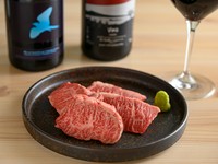 記念日や大切な方との会食に！肉寿司2種に上質な和牛をご堪能頂けるコース