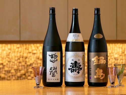 お料理に合わせて選び抜かれたお酒は、食材との相性抜群。