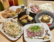 おでん、タン刺しやマッケンチーズなど人気メニューを味わえるコース！生ビール含む2時間飲み放題付！