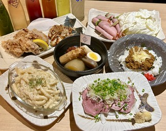 おでん、タン刺しやマッケンチーズなど人気メニューを味わえるコース！生ビール含む2時間飲み放題付！