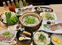 メインは牡蠣と豚のハリハリおでん鍋！イカの姿造りや天ぷら、〆も付いた年納めコース！2時間飲み放題付！