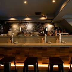 お酒と食事、会話が楽しめる。アットホームで居心地のいい空間