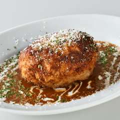 その時々で新鮮かつ状態のいいものを仕入れる「ミンチ肉」