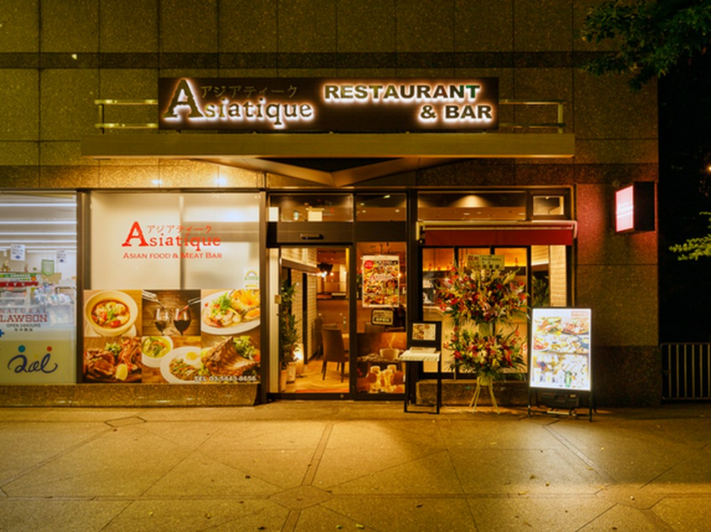 カウンター席があるので、一人でも入りやすいレストラン