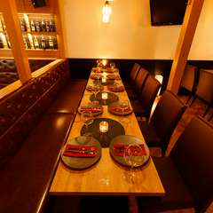 広めのお席でごゆっくりお寛ぎいただけます！