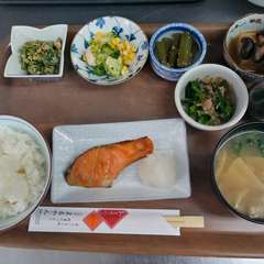 ブリ塩焼き定食