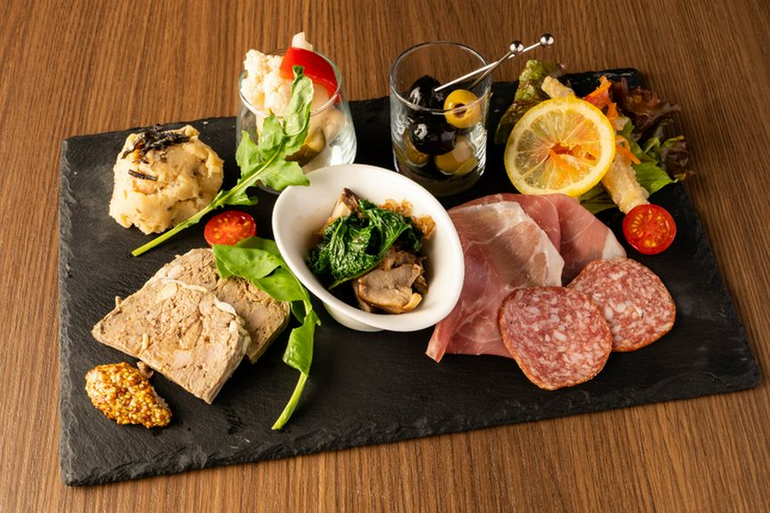 SPICA Tapas Plate