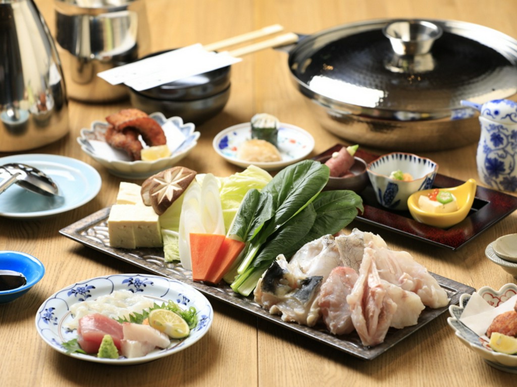 要予約！旬の味覚を堪能できる『鍋コース』