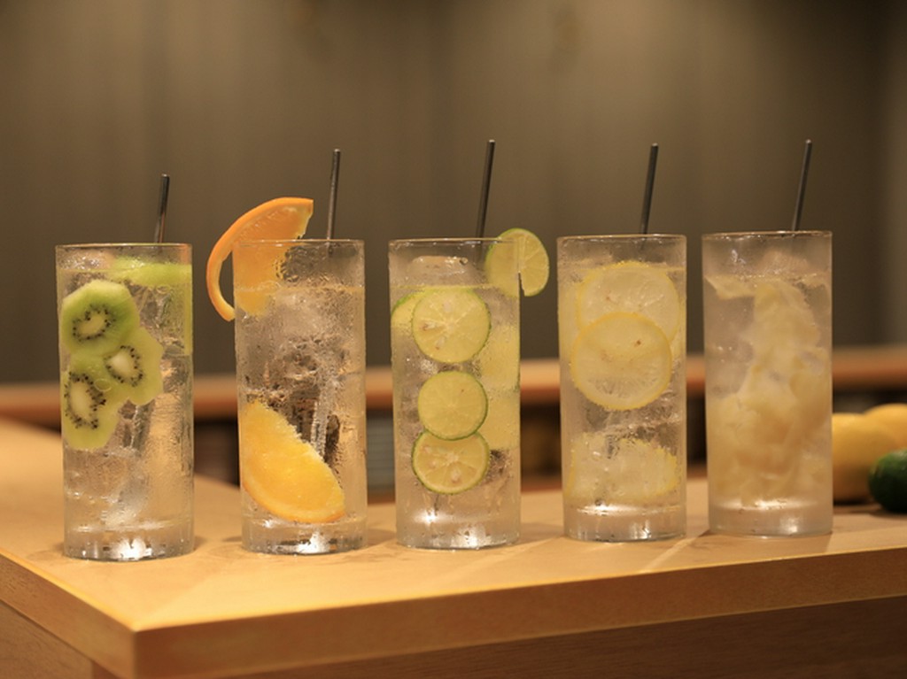 ドリンクメニューが充実。鮨店ならではの『サワー』を楽しんで