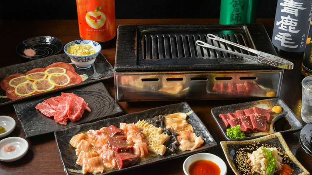 宴会にも活躍。お酒で内臓肉がさらにおいしく