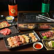 鮮度抜群の内臓肉は、お酒との相性も抜群。友人との普段の食事から、ちょっとした宴会まで活躍してくれます。 貸し切りや団体での宴会利用時は、店舗までお電話にて相談を。貸し切り時は席数20席で利用可能です。