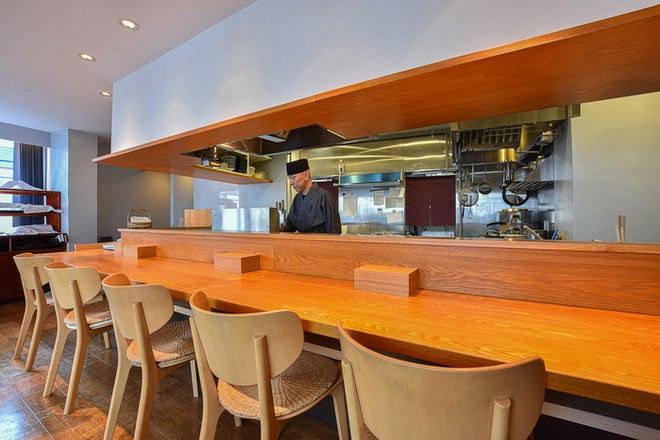 カウンター席がある