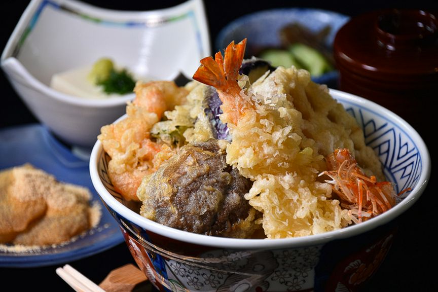 お好みでの旬の天ぷら和食一品料理もお楽しみいただけます