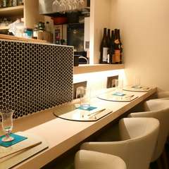 厳選された焼酎・日本酒に“赤星”も用意。接待での利用も最適