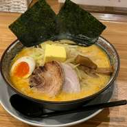 味噌カレー牛乳