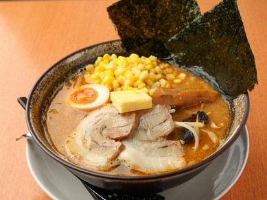 北海道から取り寄せた味噌が香る『味噌バターコーン』