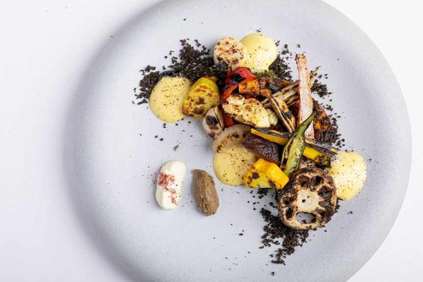 祝祭感あふれる皿が多く、記念日ランチ&ディナーにもぴったり!