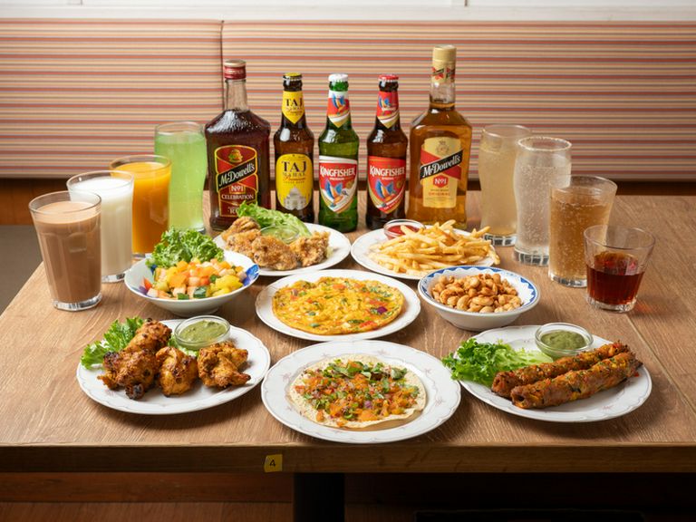 ディナータイムの一杯に『インドの酒と料理』