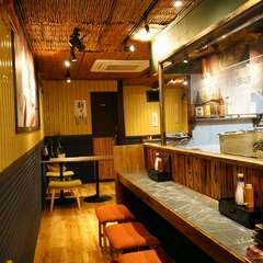 夜は大人が愉しめる蕎麦居酒屋に