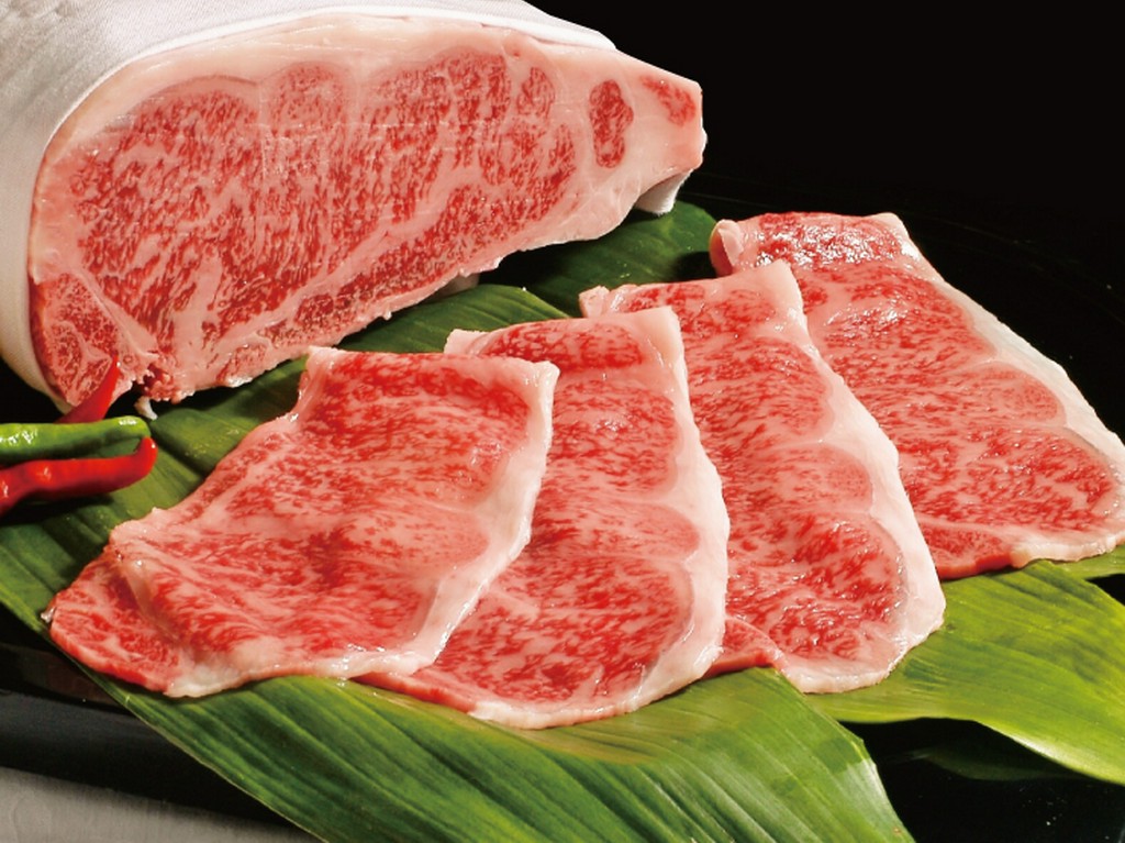 厳選した黒毛和牛「極上焼肉」