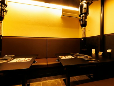 接待や会食にも利用可。落ち着いた雰囲気の個別空間