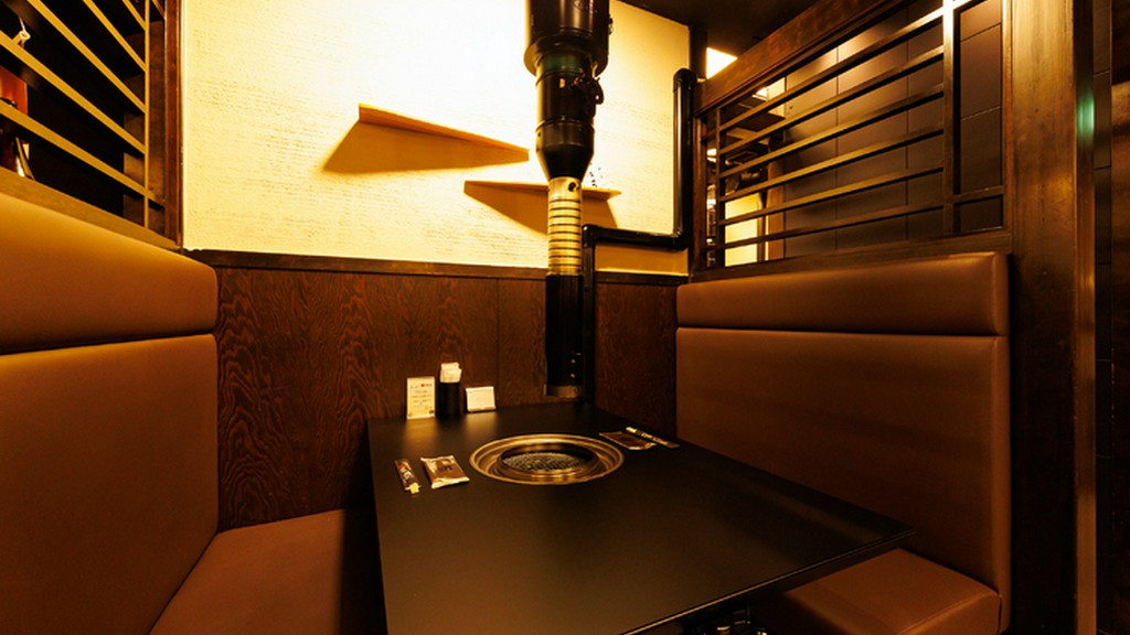 SNSにアップしたい料理が並ぶ。五感を刺激する色・音・匂い