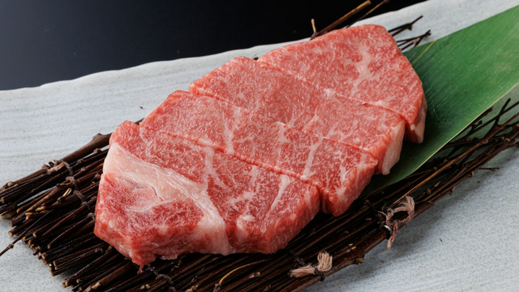 少量しか取れない高級部位。不定期での入荷となる人気の一品『和牛特選ヘレ』