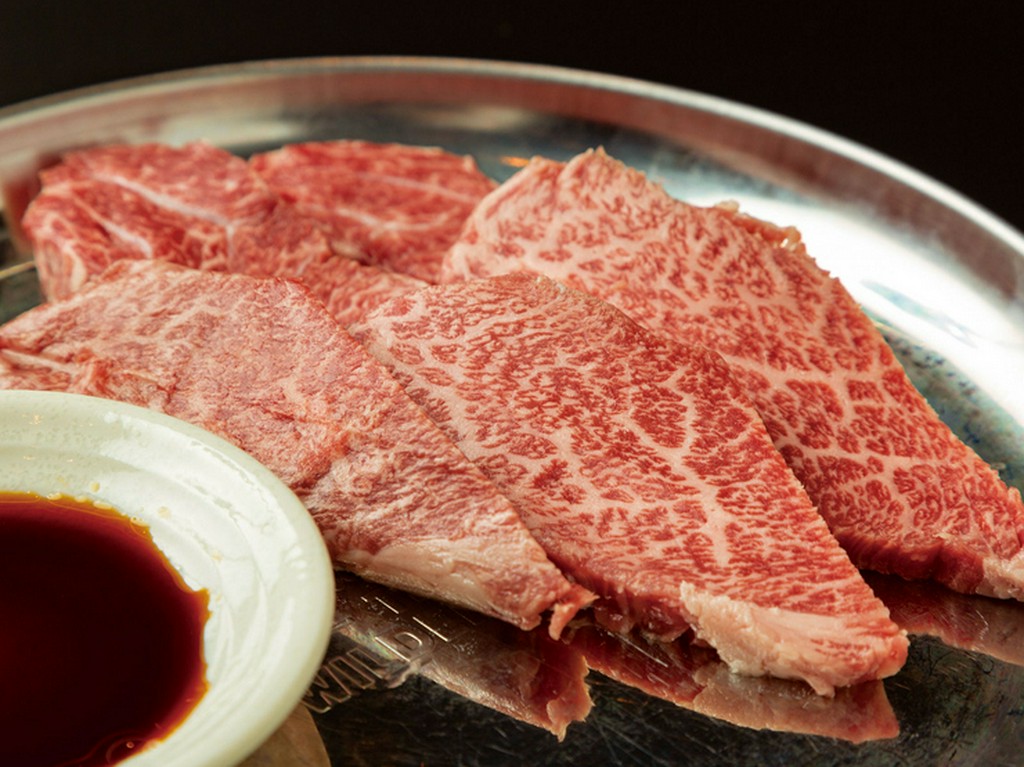 赤字覚悟！黒毛和牛の『ロース』