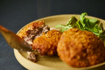 牛タンメンチカツ