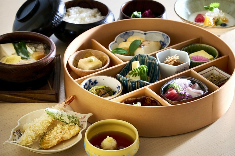 京野菜と炭火料理 庵都 岡崎/平安神宮/南禅寺/日本料理・懐石・会席