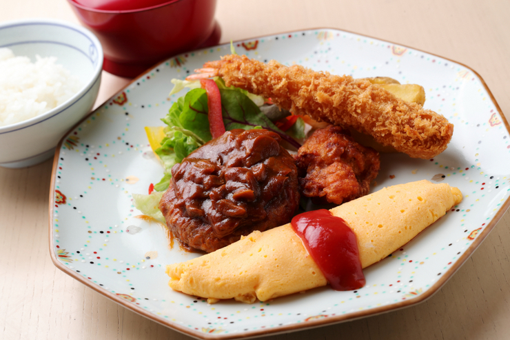 จานเด็ก