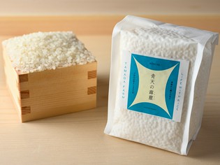 豊洲市場で毎日仕入れる厳選食材に加え、青森の郷土の味も登場