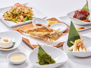 新鮮な沖縄県産の食材。こだわり抜いた、厳選素材を使用