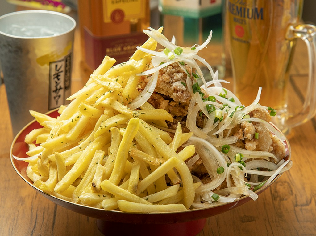 20名以上での利用も可。20代を中心とした若者でにぎわうお店