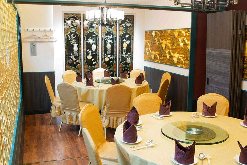 5〜20名利用可能な完全個室を完備