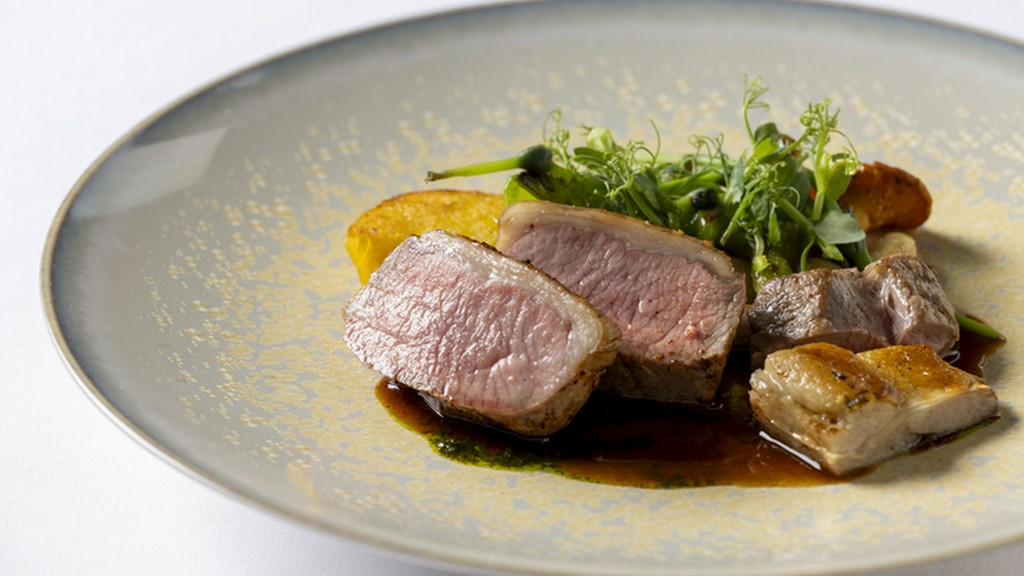自然本来の味に対する情熱を洗練された調理で仕立てた『SIGNATURE MENU』