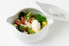 季節の彩りを繊細に仕上げた贅沢な昼のひととき『LUNCH MENU』