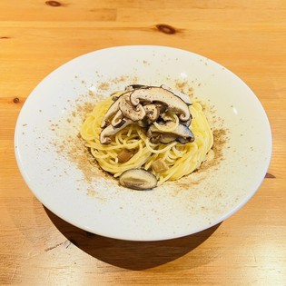 シェフのスペシャリテ『名物　しいたけパスタ』