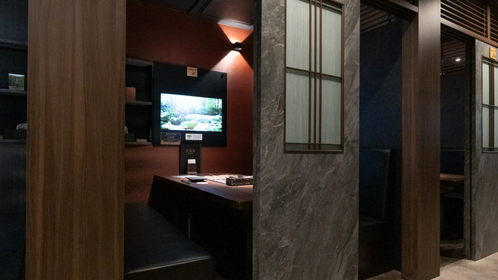 公私問わず重宝できる、全席個室の落ち着いた空間