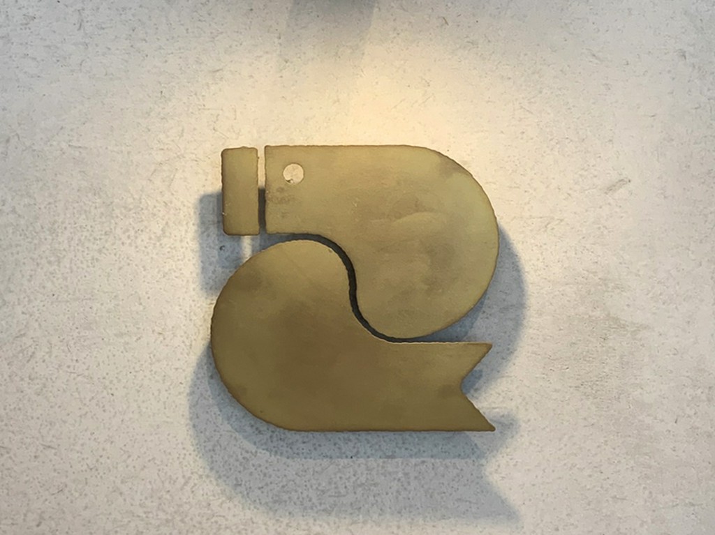 隠れ家のような店なので、分からないときは気軽に電話を！