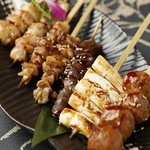 海老串、蓮根、うずら、玉ねぎ、ハム、茄子、豚ロース、白ネギ