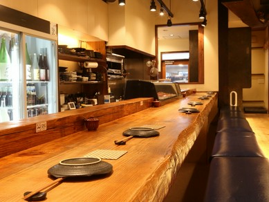 時間を気にせずしっとりと食事を楽しむ、大人の寿司デート