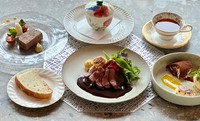 ・前菜
・スープ
・肉料理（北海道和牛）
・デザート
・コーヒーor紅茶