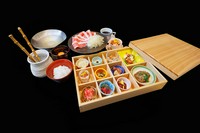 箱盛（揚物、うまトロ・ユッケ、煮物、郷土料理、馬刺し盛合せ）、ハリハリ鍋、雑炊又はうどん、コーヒー、デザート