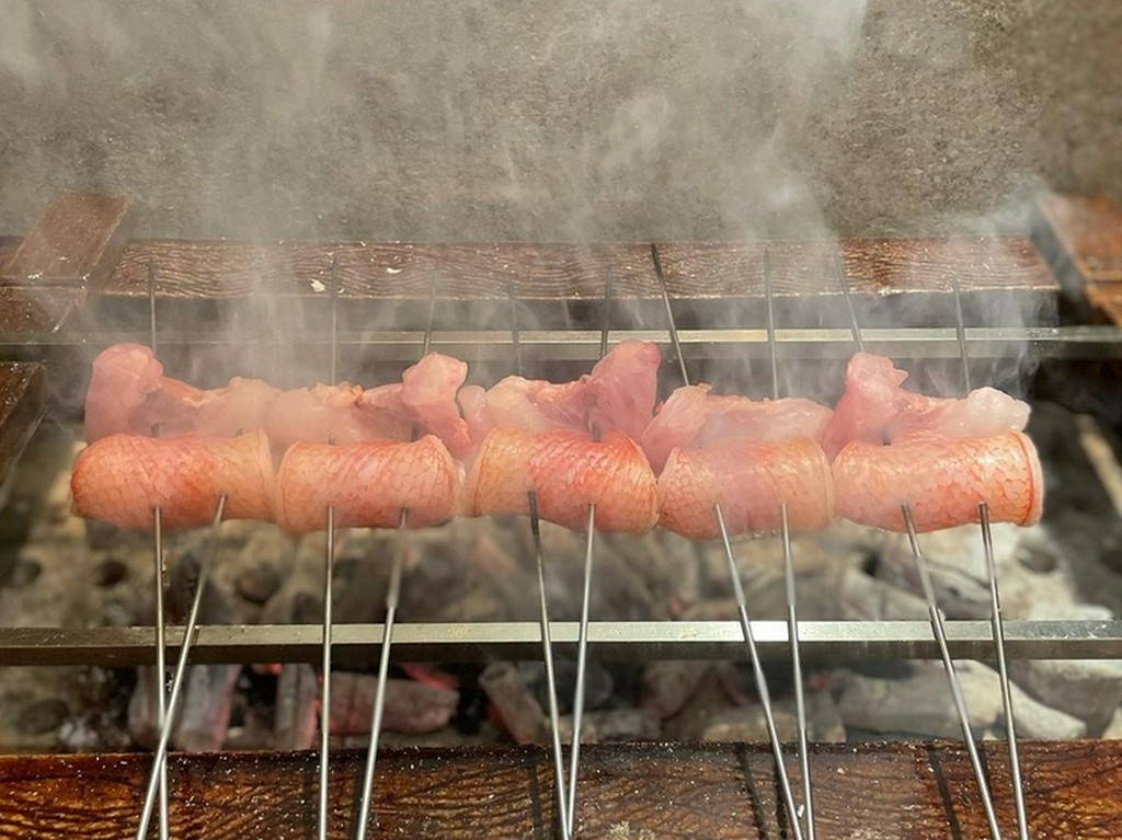 素材が持つ力を一段上へと引き上げる備長炭