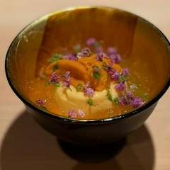 コースの始まりにふさわしい、期待に満ちた『先付』